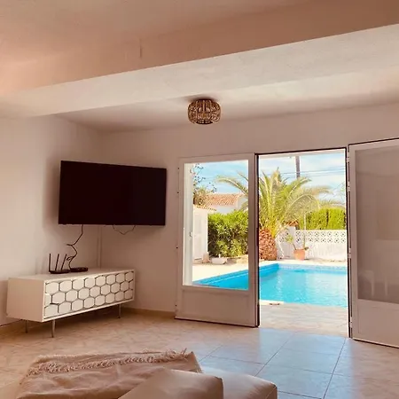 Besuc 8 Personnes Villa Benissa