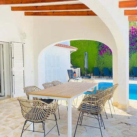 Besuc 8 Personnes Villa Benissa